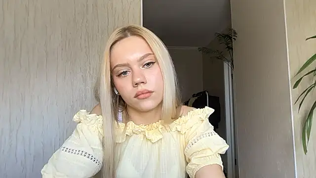 XXX chat uživo modela Glamorforyou
