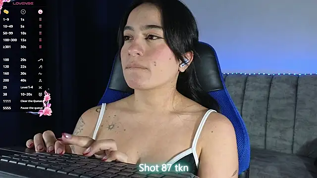 Czat XXX na żywo – ZaraDames_