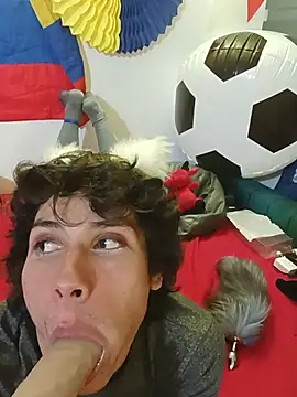LittleTymmy live XXX chat