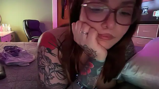 Pumpkin_bunny's Webcam Show