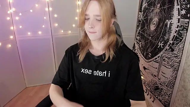 Simochka_w live XXX chat