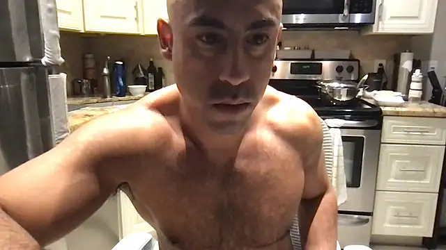 BigGuyMuscle লাইভ XXX চ্যাট