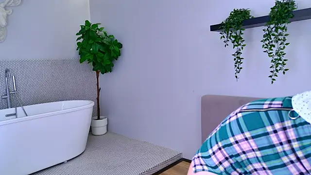 XXX chat uživo modela NikkaBush