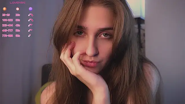 ClarineCasebolt's Live XXX Chat