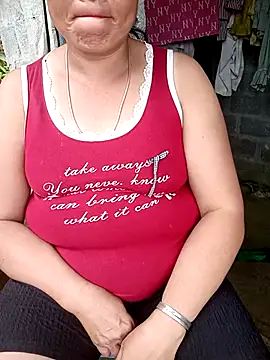 NyloveSquirt Pertunjukan Webcam