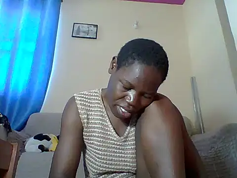 Blacksexyqueen24 élő XXX-chatje