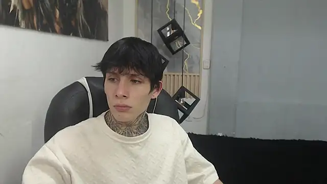 Онлайн чат XXX Cry_thereal