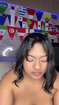 Saraa_M Adlı Modelin Canlı XXX Sohbeti