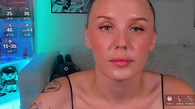 LianaFord Chat XXX live