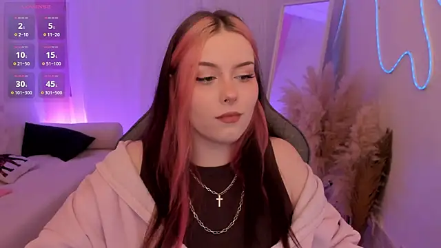 CoraMiel Chat XXX live