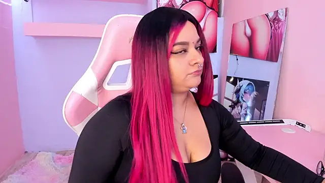 EmeelyMuller Chat XXX in diretta