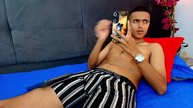 Alan_Colthon Live XXX-Chat