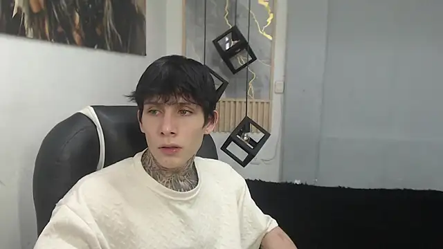 Cry_thereal – Live XXX-chat