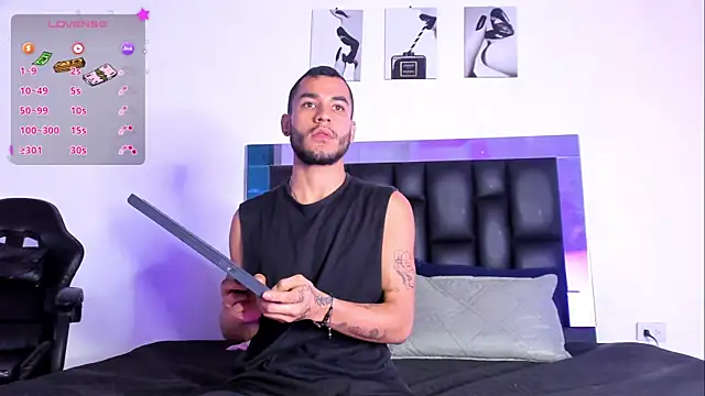 MaxPower003 Live XXX Chat