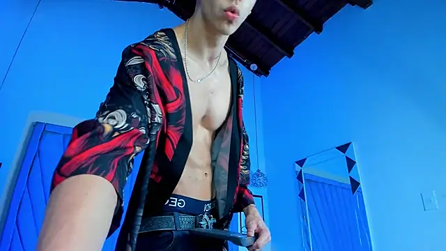 OliverThompsonJS 现场XXX聊天