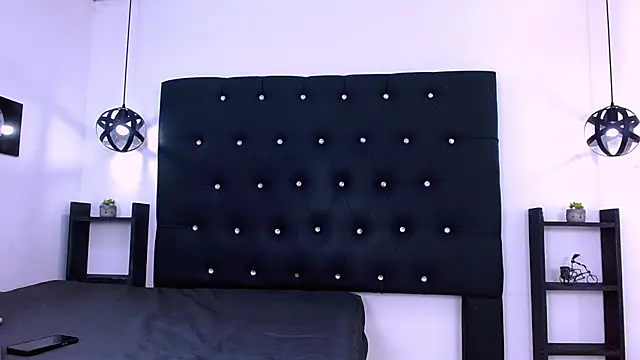Dannesh_ Chat XXX in diretta