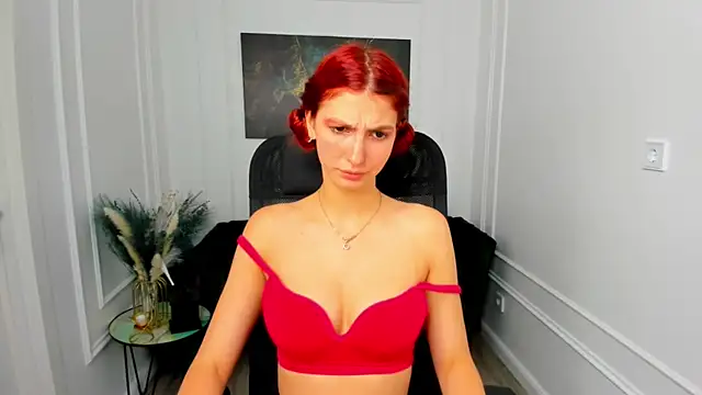 AmandaGasertoe Adlı Modelin Canlı XXX Sohbeti