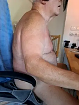 XXX chat uživo modela 6livekamera@xh
