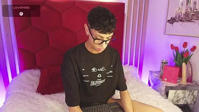 Owen_JP Chat XXX in diretta