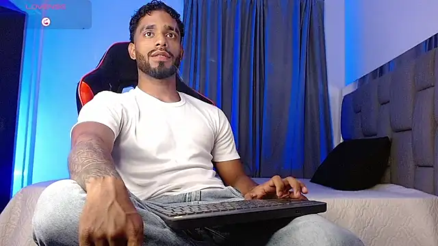 XXX chat uživo modela Damiano_walker