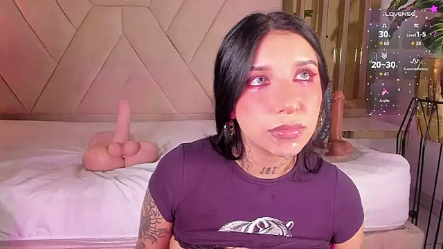 Leiaa_ Live XXX-chat