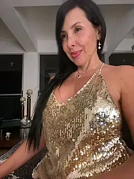 caritoo21's Live XXX Chat