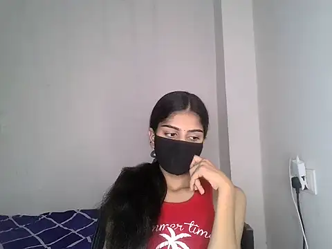 Chatroom XXX en direct de SASSY__BABY_