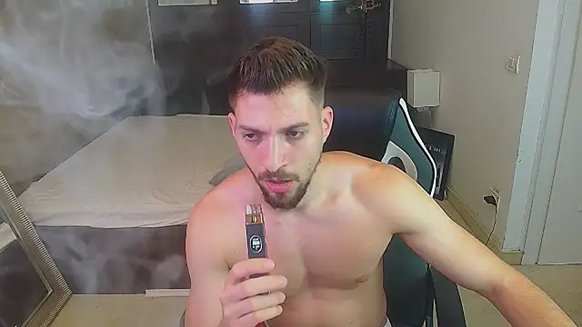 Chatroom XXX en direct de FelixRook