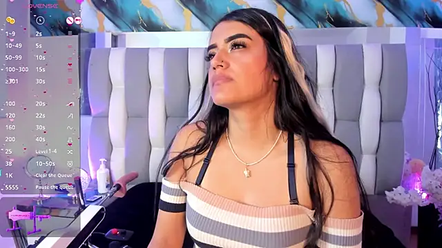 IsaDiiaz Chat XXX live