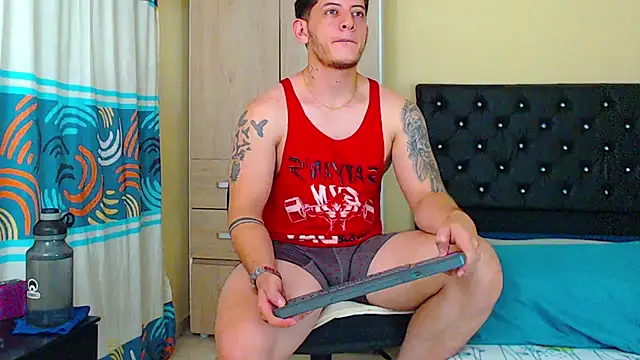 Allan_Peige Chat XXX in diretta