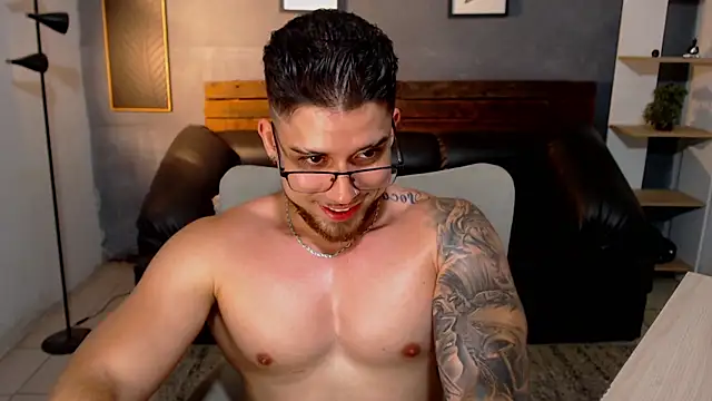 Mike_montoya01 লাইভ XXX চ্যাট