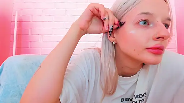 Chat XXX en directo de AlessaKiss