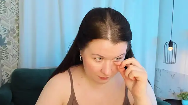 ShedarBrooks XXX чат на живо