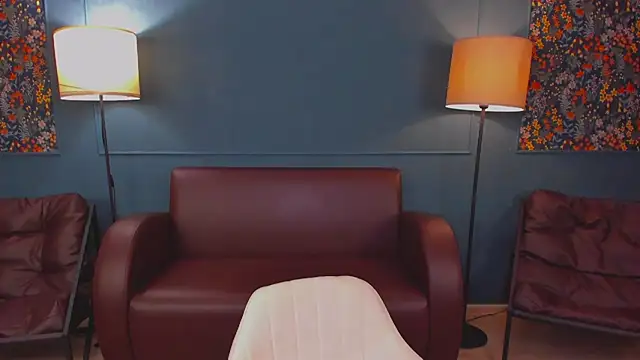 AnnAbbey's Live XXX Chat