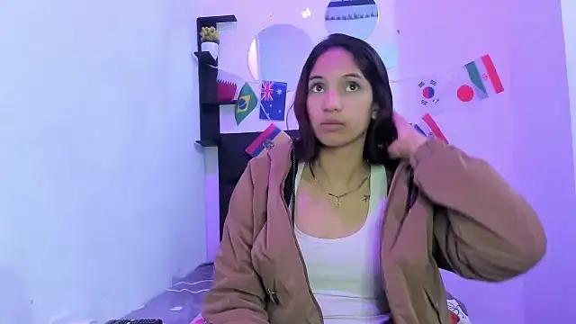 sapphire_brown20 Live XXX-Chat