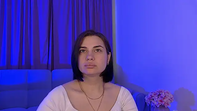 XXX chat uživo modela AdrianaToress