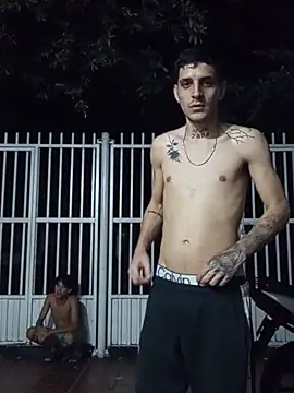 boy_max_latin's Live XXX Chat