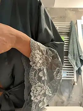 BonyBon29 Adlı Modelin Canlı XXX Sohbeti