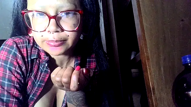 Czat XXX na żywo – xblackstarX1