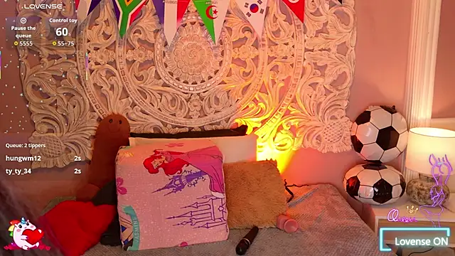 Živý XXX chat MalaikaBrown