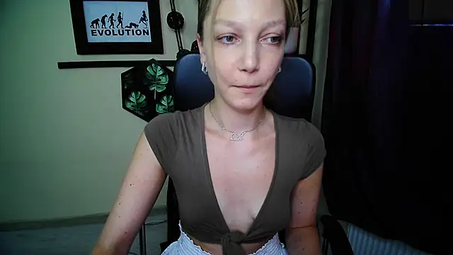 EmillyPlay 라이브 XXX 채팅