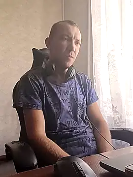 Chat +18 de _uncle_Mitya-43_ ao vivo