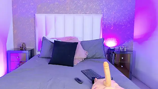 AmyRider_ Adlı Modelin Canlı XXX Sohbeti