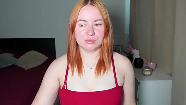 XXX chat uživo modela LAYLAxSTAR