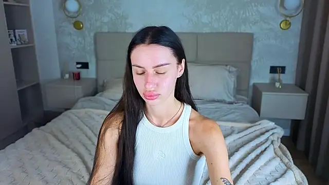 Snow_WhiteeeX's Live XXX Chat