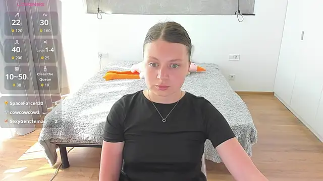 Kitkatvel's Live XXX Chat
