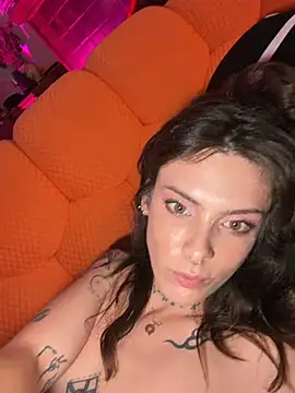 GennaJames 现场XXX聊天