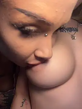 Онлайн чат XXX MaryChanXO