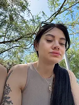 Wet__Bunny Chat XXX in diretta
