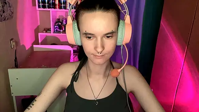 MabelDefina's Live XXX Chat